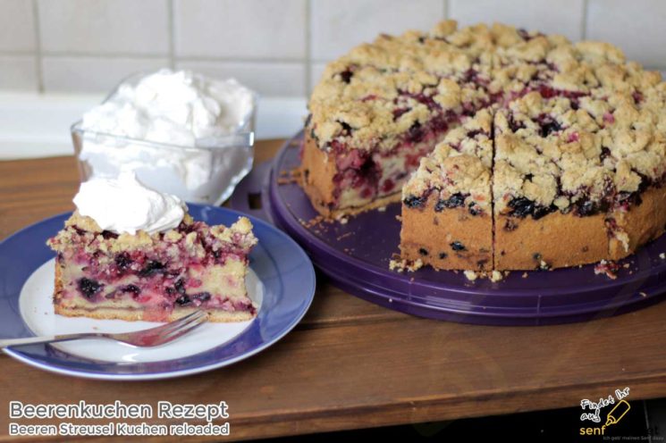 Beerenkuchen mit Streusel - Rezept - Leckerer Beeren Streusel Kuchen ...