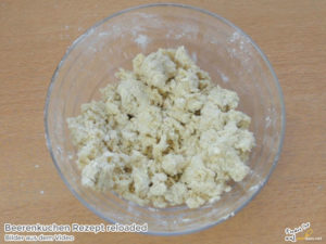 Streusel kneten