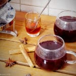 Johannisbeer Punsch Rezept - Punsch mit Johannisbeeren Saft und anderen wärmenden Zutaten